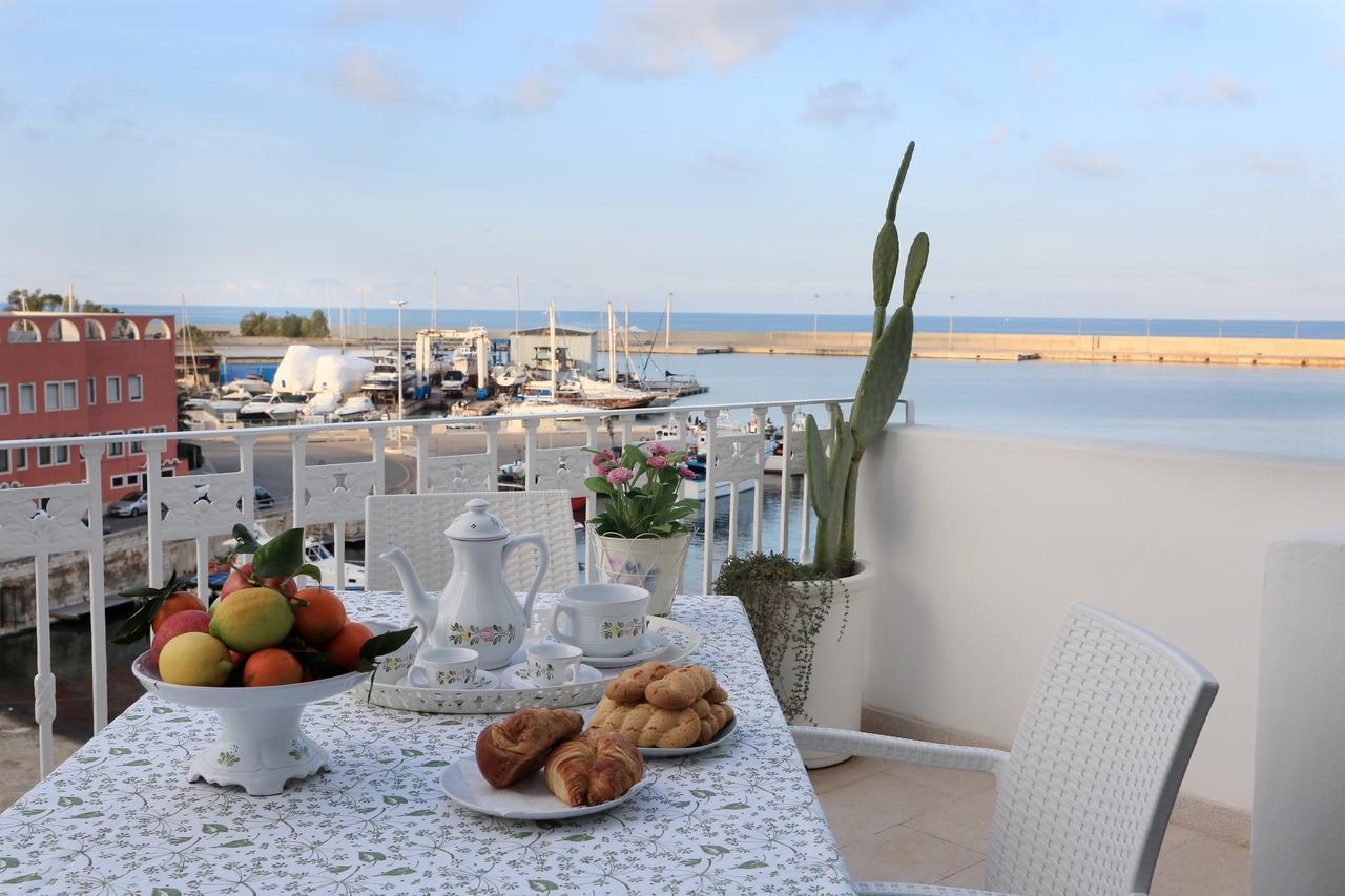 Valois vera vista mare Monopoli Exteriör bild