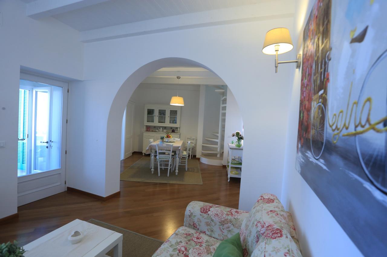 Valois vera vista mare Monopoli Exteriör bild