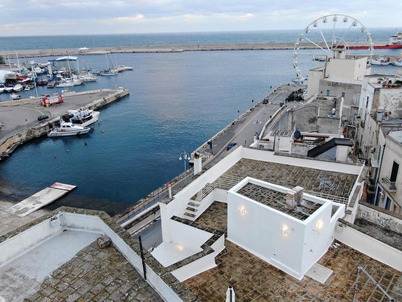 Valois vera vista mare Monopoli Exteriör bild