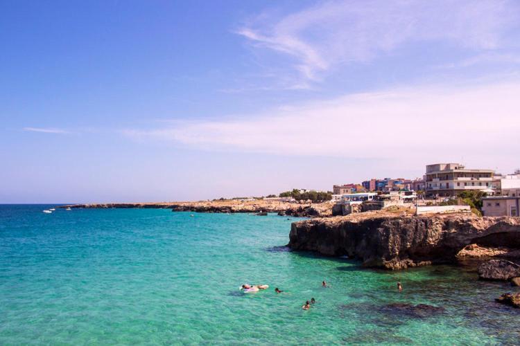Valois vera vista mare Monopoli Exteriör bild